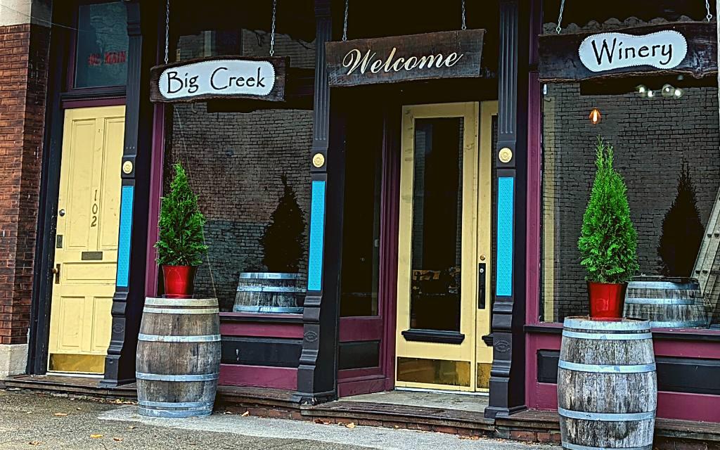 Photo entrance to Big Creek Winery